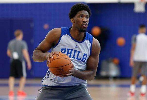 让我们拭目 让我们拭目