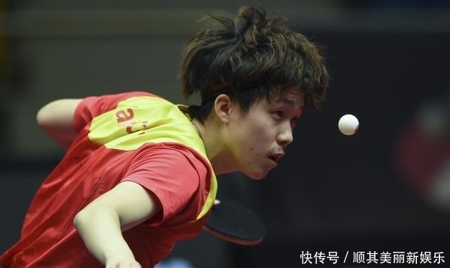 不断更迭的 不断更迭的